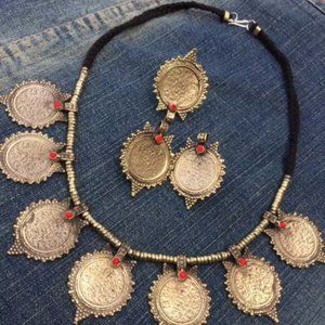 Antique gold tone coin set-Handmade set-Vintage set-Necklace with earrings rings